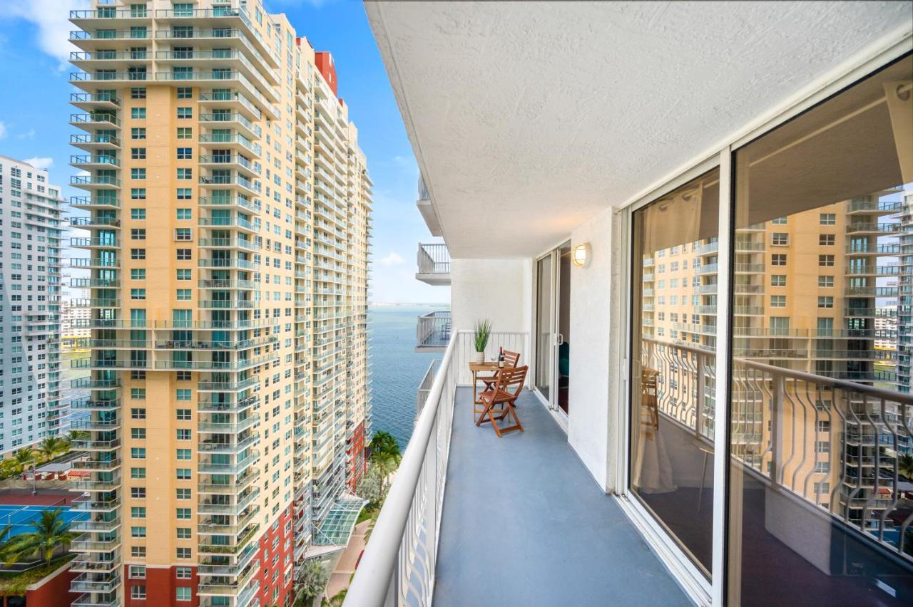 Amazing Condo With Free Parking In Brickell Miami Exterior foto