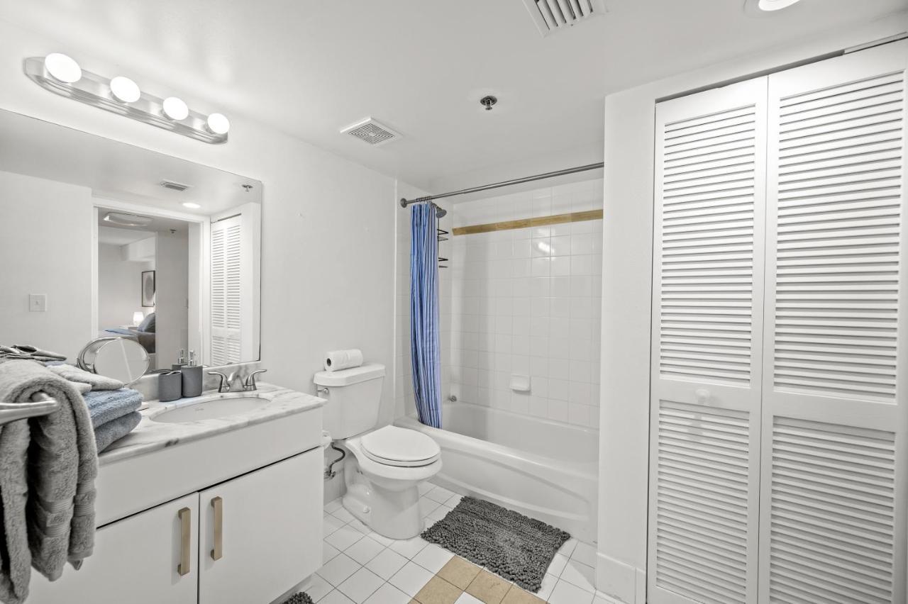 Amazing Condo With Free Parking In Brickell Miami Exterior foto